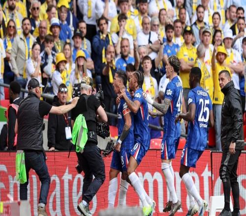 恩佐各項(xiàng)賽事已打入13球，是本賽季進(jìn)球第二多的英超中場(chǎng)