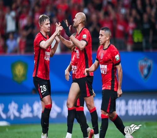 CCTV16直播申花VS蓉城！最強(qiáng)攻擊線大PK，拉唐與成都姆巴佩爭(zhēng)金靴