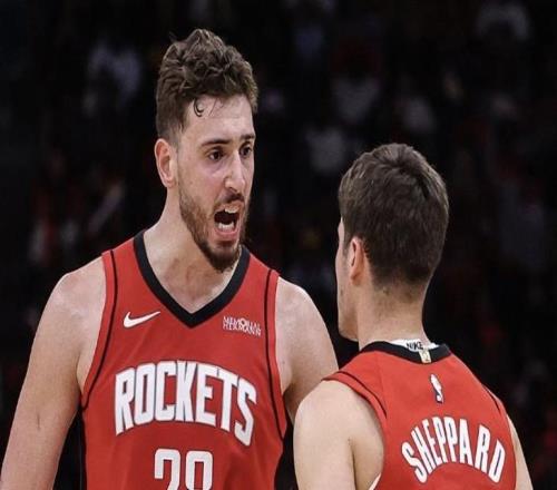 比肩大夢時期！火箭首發(fā)球員得分均15+，隊史29年來季后賽首次
