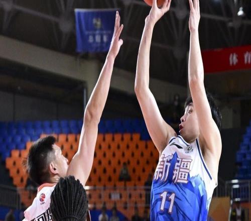 塞翁失馬！老牌勁旅無緣季后賽，卻有6名球員，入選中國隊短訓營