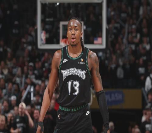 不打了！愛德華茲左膝受傷！季后賽首輪正式報(bào)銷