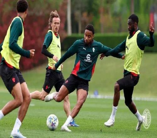 隆戈丨米蘭為他標(biāo)價(jià)超過(guò)3100萬(wàn)歐元