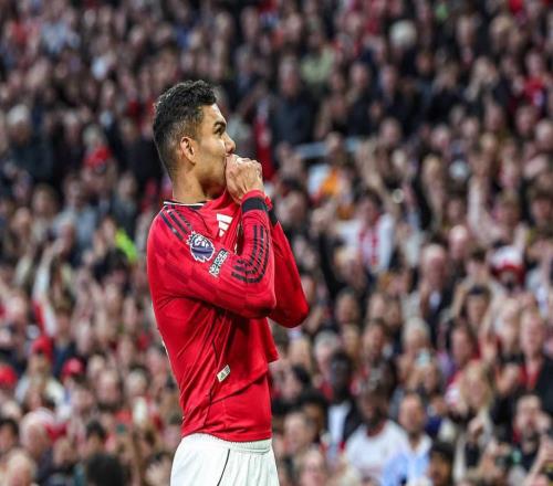 進(jìn)歐冠在望曼聯(lián)21小蜜蜂剩4輪領(lǐng)先第6名11分B費(fèi)第19助創(chuàng)紀(jì)錄