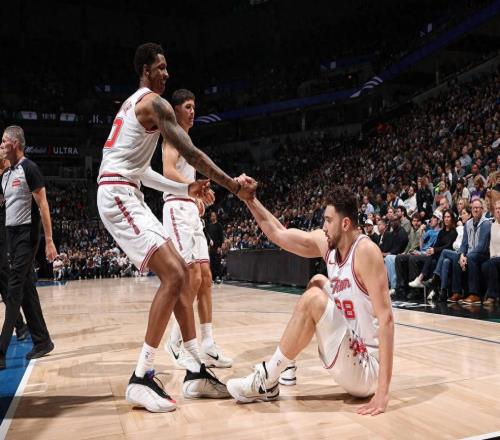 從威少到歐文！從哈登到布克！杜蘭特承認吧，最適合你的還是庫里