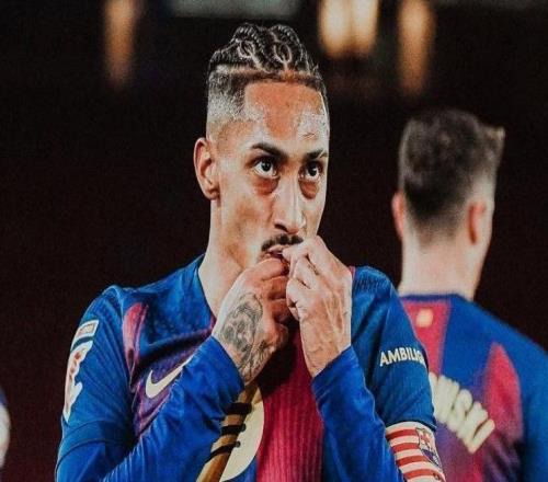 世體：拉菲尼亞今日前往體育城接受治療，他對復(fù)出自信滿滿