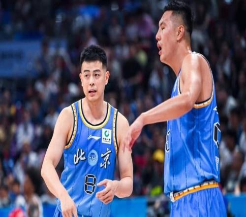 一場(chǎng)50分慘敗讓廣東懵了北京狂勝鎖定第4：11冠王又要首輪游了