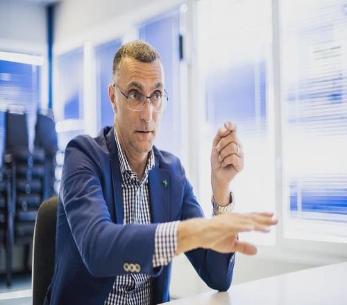 冠軍在望卻狼狽崩盤：20領(lǐng)先被逼平的國米，究竟被什么絆倒