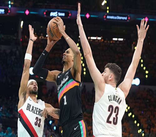 開拓者兩場比賽都是領(lǐng)先十幾分被逆轉(zhuǎn)，克林根難堪大用！