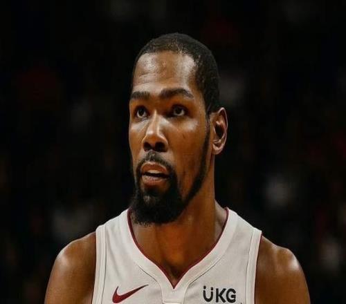 烏度卡表態(tài)引猜想，杜蘭特要被交易下家2選1，詹姆斯舊主成熱門