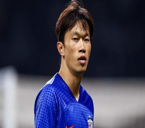 看不懂！3大國(guó)腳悍將同時(shí)遭斯盧茨基冷落淪為雞肋，一人最意難平