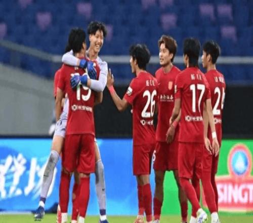 一場11，讓中超最大黑馬誕生：8場僅丟6球+狂攬18分，創(chuàng)造新歷史