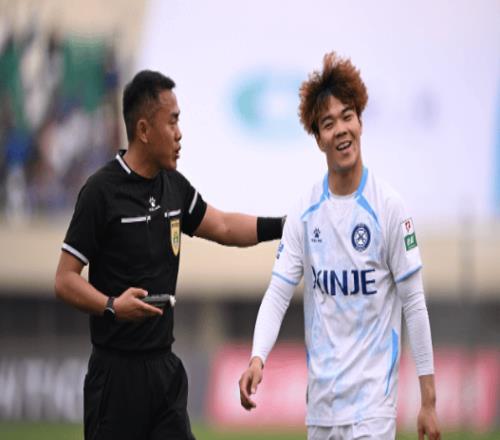 中甲大洗牌！廣州豹閃電雙殺亞泰，南通支云不敗金身火得發(fā)燙！