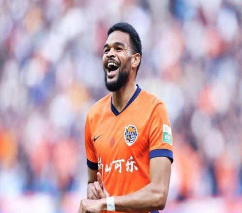 青島海牛41大勝山東泰山，時隔十五年再次笑傲齊魯?shù)卤? />
<div   id=