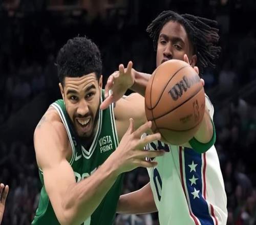 復(fù)出戰(zhàn)慘敗！主場(chǎng)狂噓！出局已定真該放棄了