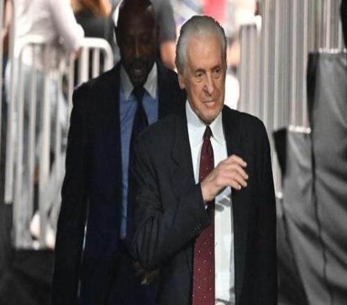 萊利：暫時(shí)不會(huì)退休或退居二線想再見證一次熱火捧杯