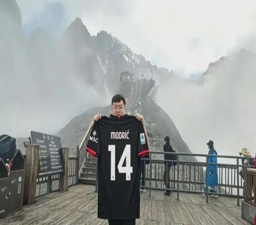 征稿選登我與米蘭：從馬克西米爾到圣西羅，一名06年羅森內(nèi)里的朝圣之路