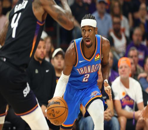 首輪唯一+連續(xù)三年，衛(wèi)冕冠軍比肩宇宙勇，亞歷山大正式表態(tài)