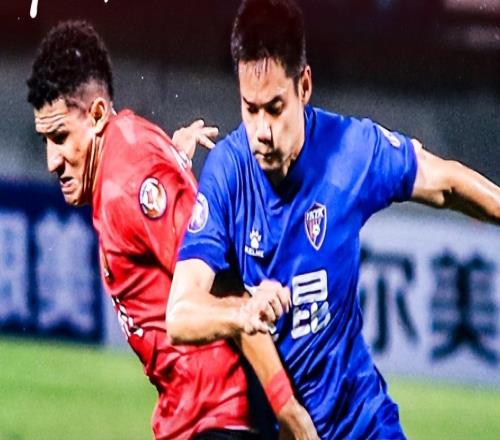 當(dāng)遼寧鐵人0比1落后時(shí)，誰(shuí)注意到李金羽這個(gè)表情，讓球迷心疼