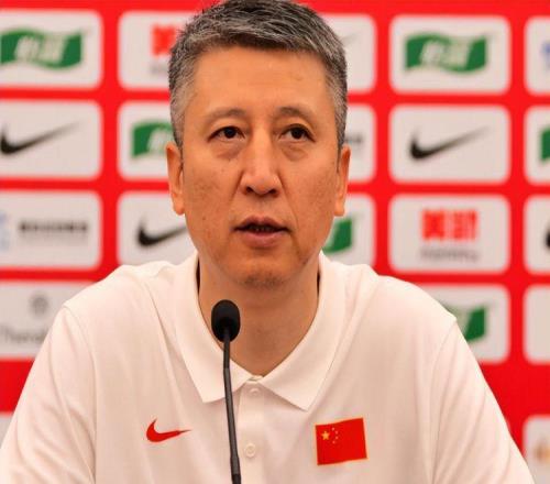 還是沒有胡明軒！中國男籃公布19人大名單，郭士強選拔標(biāo)準(zhǔn)遭質(zhì)疑