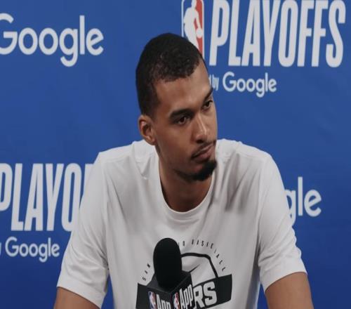 文班：我們在一步步積累經(jīng)驗，現(xiàn)在大家都在期待更強大的對手