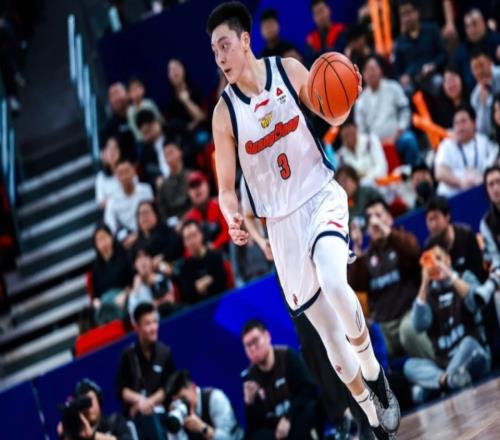 廣東慘敗揪出罪魁禍?zhǔn)?！王牌后衛(wèi)5中0在場(chǎng)狂輸15分，杜鋒顏面掃地