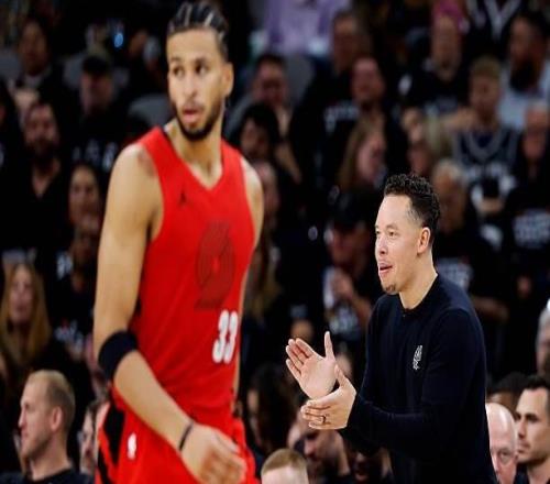 命中率不足三成，開拓者3D鋒線到了季后賽簡直是完全不會打球了