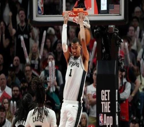 馬刺火力全開拿下比賽，開拓者客場(chǎng)背水一戰(zhàn)