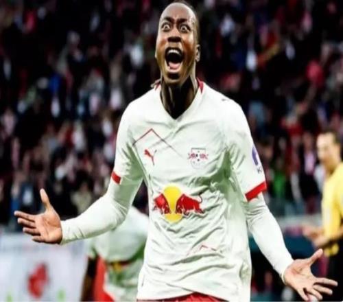 驚艷！從半職業(yè)到身價(jià)7500萬(wàn)，19歲德甲過(guò)人王一數(shù)據(jù)領(lǐng)跑五大聯(lián)賽