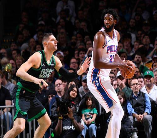 逆轉！恩比德33+8，塔圖姆24+16，喬治立大功，不愧是頂薪球員