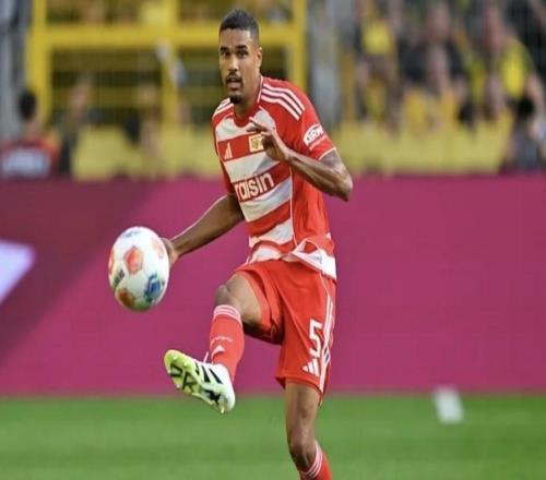 羅馬諾：多克希受到沙特俱樂(lè)部關(guān)注，多特、利茲聯(lián)也有意球員