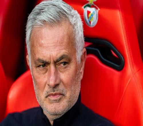 德天空：老佛爺和門(mén)德斯談穆帥重返皇馬事宜，合同不是問(wèn)題