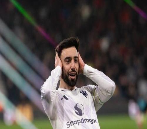 曼晚：B費(fèi)的火熱狀態(tài)恰逢其時(shí)，他已經(jīng)是個(gè)人大獎(jiǎng)的最大熱門(mén)