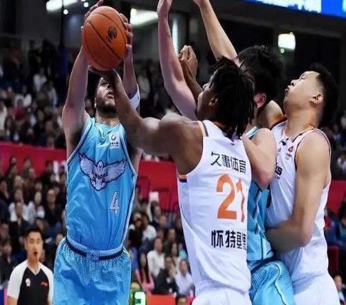 杜鋒遭球迷抵制，廣東主場(chǎng)票六折，山東球迷為何集體不滿