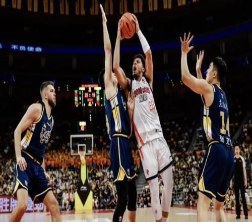 CBA季后賽首日，廣州、遼寧都能以下克上，杜鋒面臨下課危機