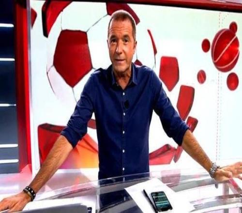 評(píng)論員：不懂為何很多人期盼穆帥回歸皇馬，他曾分裂皇馬球迷