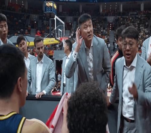 G1爆冷贏廣東隊(duì)17分！沒(méi)想到賽后廣州主教練這樣說(shuō)，杜鋒無(wú)地自容