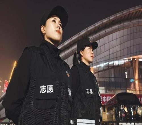 四川女籃衛(wèi)冕WCBA總冠軍！一個小縣城，如何“接住”三冠王城市經(jīng)濟學(xué)