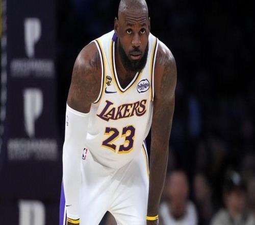 火箭大勝湖人！阿門(mén)23+7，老詹9中2，8失誤，艾頓19+10遭驅(qū)逐