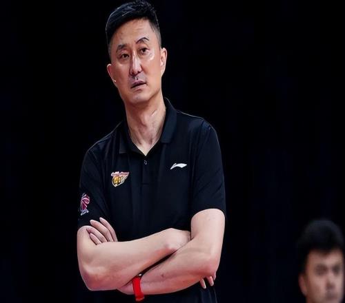 廣東男籃爆冷不敵廣州！輸球原因曝光，徐杰坦言：對方?jīng)]有很出色