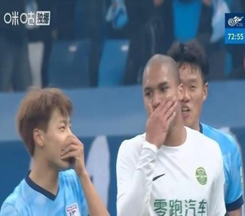 北青：中超捂嘴問候?qū)κ謱乙姴货r，IFAB新規(guī)有助于凈化環(huán)境