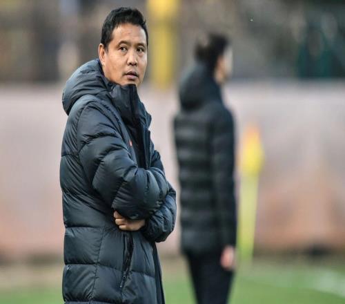 中甲：廣東德比，張效瑞首秀！廣州豹江東狼爭榜首，韓國教頭對話