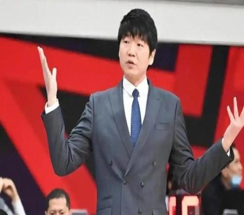 山東男籃潰敗源于內訌：管理層施壓放棄于德豪，邱彪至此開始擺爛