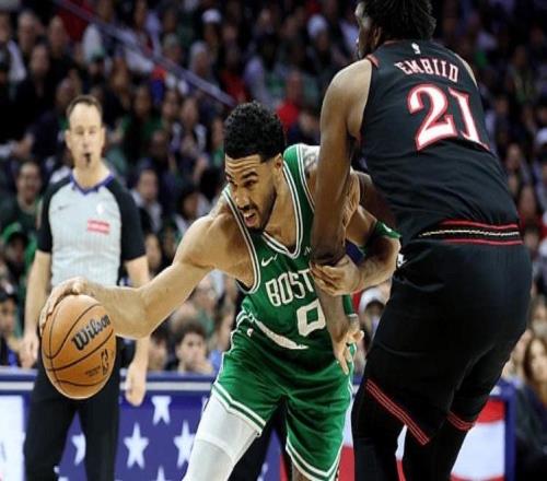 爆冷16分慘??！76人復(fù)仇綠軍，恩比德33+8夢(mèng)回巔峰，雙探花46分