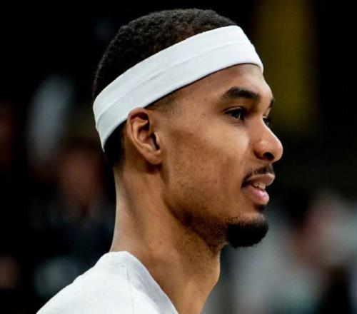 想得挺美！萊利：對(duì)方若提供文班+8個(gè)選秀權(quán)，我才會(huì)考慮交易熱巴