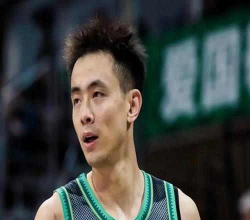 CBA球衣銷(xiāo)量！廣東霸榜雙第1，季后賽卻開(kāi)門(mén)黑！上海廣廈排二三名