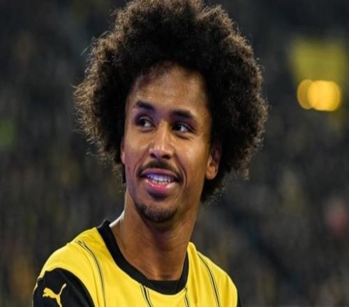 體圖：多特與阿德耶米續(xù)約分歧大，近期若無(wú)進(jìn)展多特將發(fā)通牒