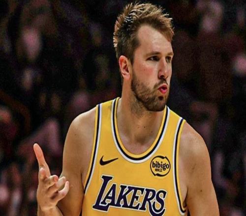 Shams：若湖人擊敗火箭晉級(jí)次輪，東契奇仍將缺席該輪系列賽