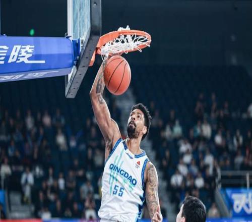 43分鐘砍30分22板！這才是聯(lián)盟第一大外援，劉維偉季后賽的殺手锏