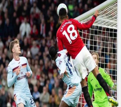 馬奎爾：我以為自己很擅長頭球，直到遇到了卡塞米羅太陽報(bào)：曼聯(lián)本周安排會議，討論球員離隊(duì)轉(zhuǎn)會事宜