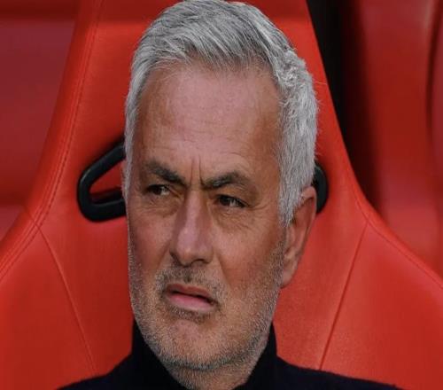 英媒：皇馬考慮阿萊格里、德尚和波切蒂諾，穆帥并非唯一人選